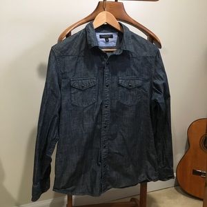 Banana Republic Men’s Denim Blue Button Down Shirt